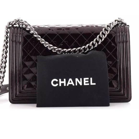 CHANEL BOY Chain Patent Quilted Shoulder Bag with Patent Wallet - Picture 5 of 11